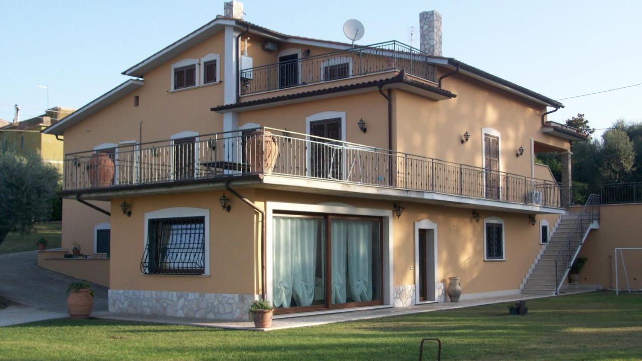 Bed and Breakfast Il Giardino Degli Ulivi à Canneto  Extérieur photo
