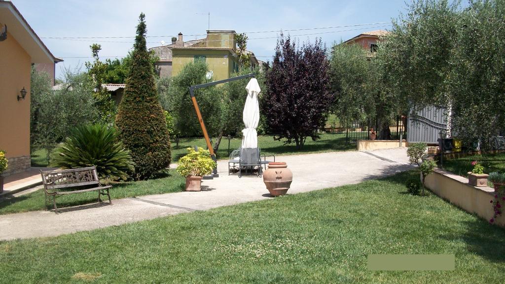 Bed and Breakfast Il Giardino Degli Ulivi à Canneto  Extérieur photo
